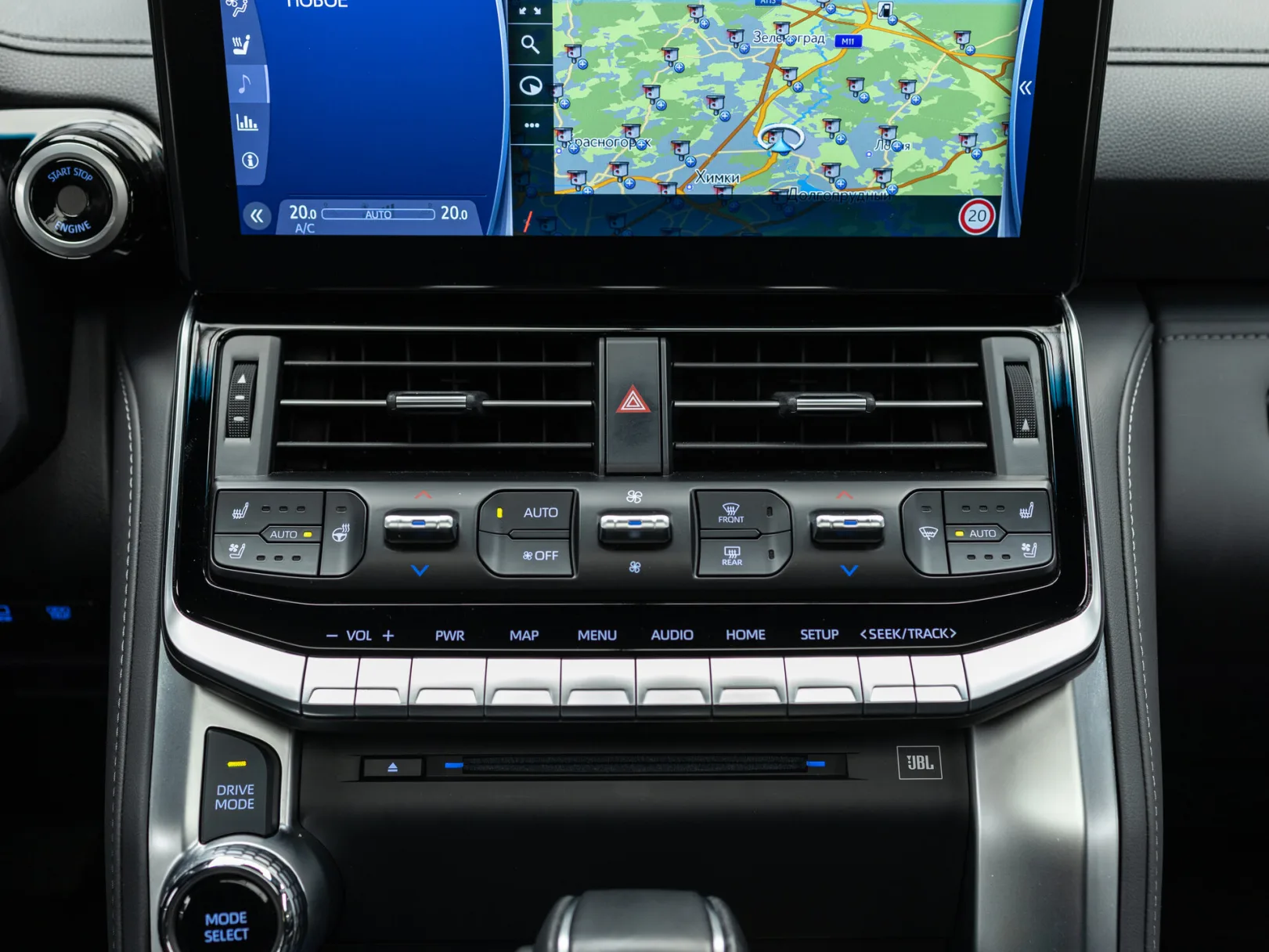 Toyota Land Cruiser Премиум Плюс 300 Series, 2024 — экстерьер, фото 19