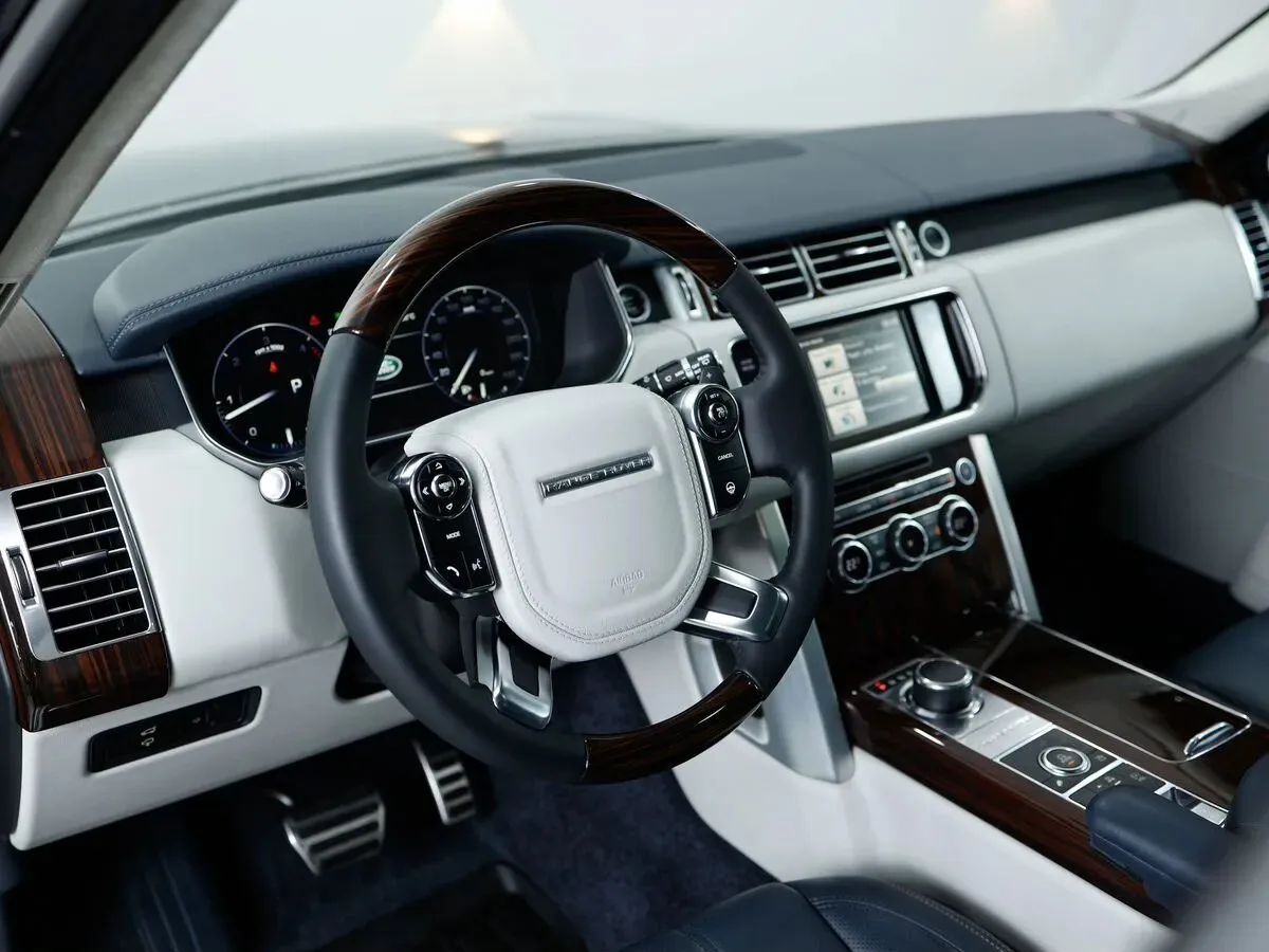 Land Rover Range Rover Vogue SE IV, 2013 — экстерьер, фото 11