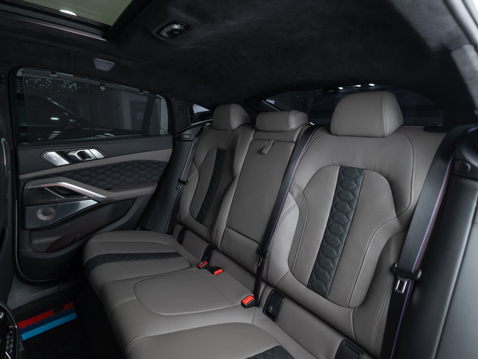 BMW X6 M Competition III (F96) Рестайлинг, 2024 — экстерьер, фото 32
