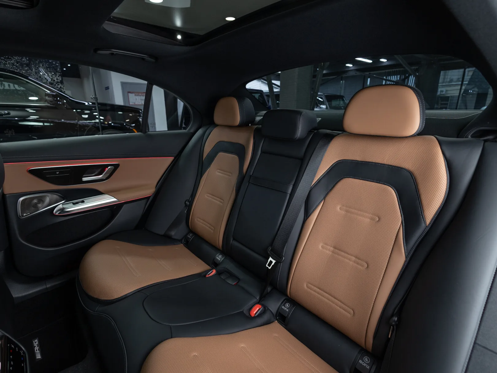Mercedes-Benz E-Класс AMG E 53 4MATIC+ VI (W214), 2024 — экстерьер, фото 33