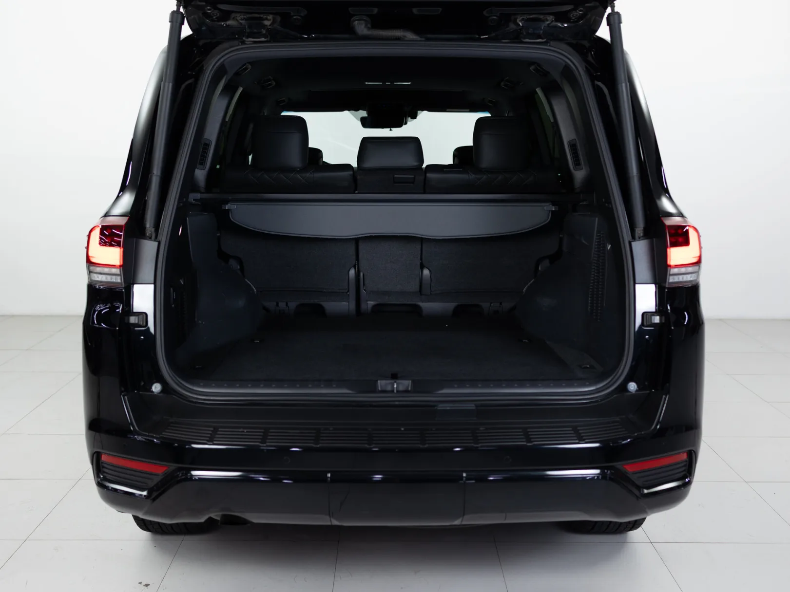 Toyota Land Cruiser 70th Anniversary 300 Series, 2021 — экстерьер, фото 32