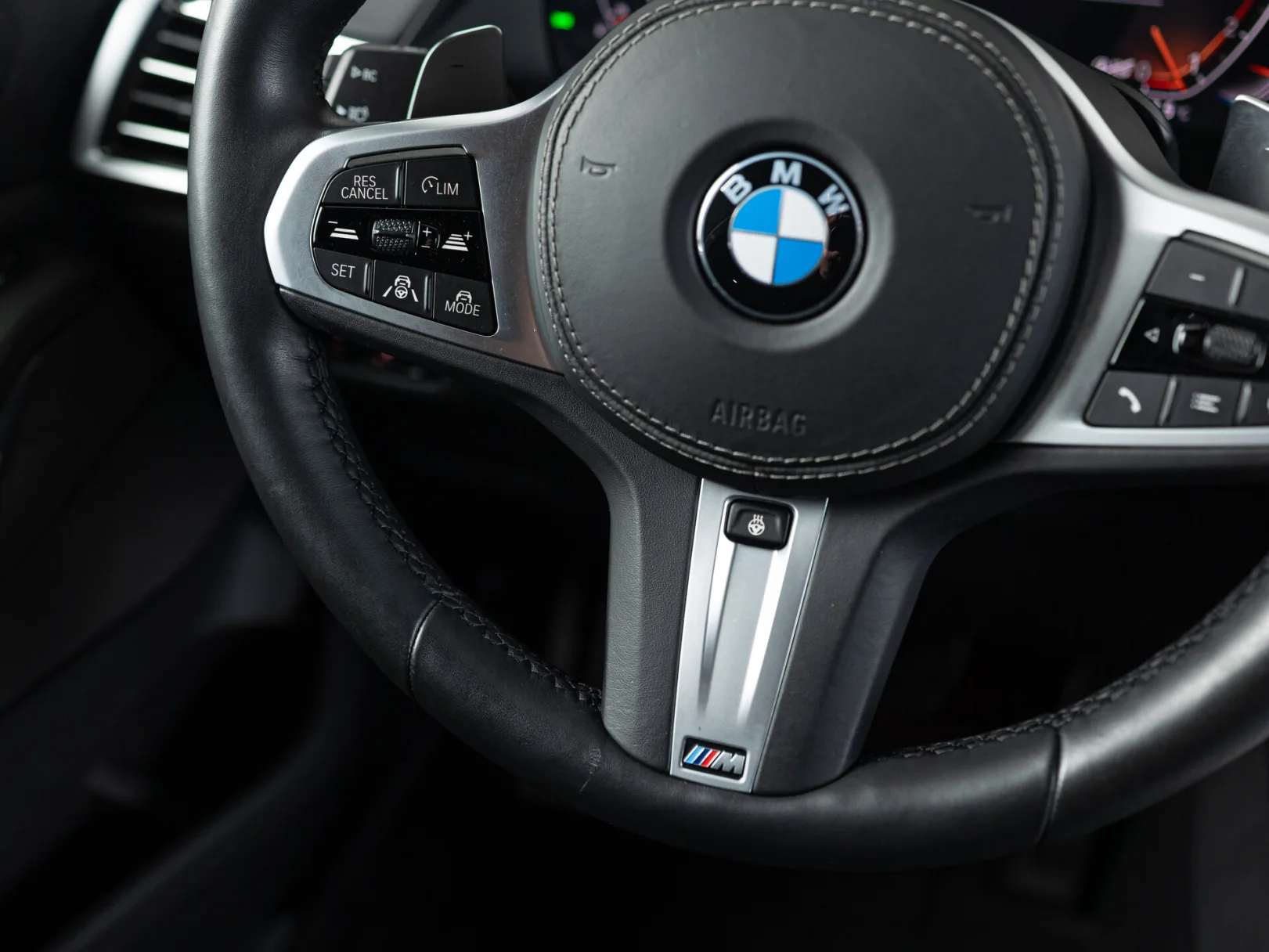 BMW X7 xDrive40i M Sport Pro I (G07), 2019 — экстерьер, фото 15