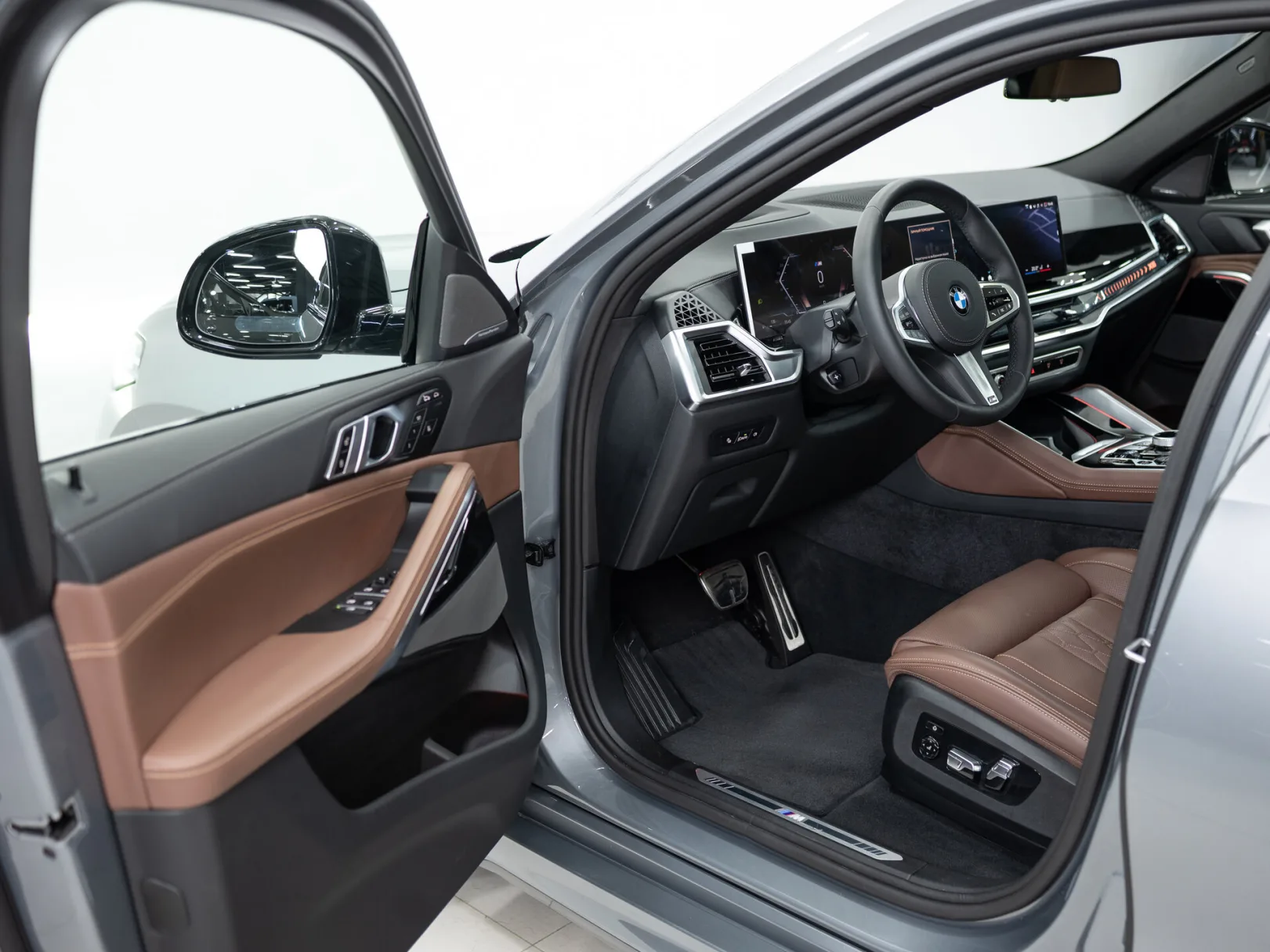 BMW X6 xDrive40i III (G06) Рестайлинг, 2025 — экстерьер, фото 7