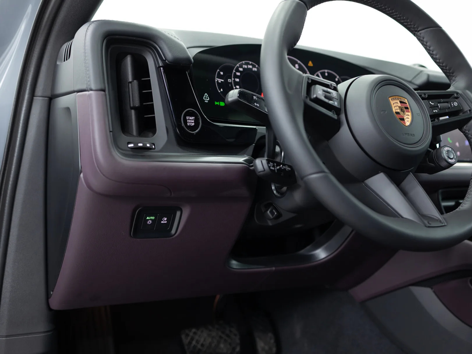 Porsche Cayenne Coupé III Рестайлинг, 2026 — экстерьер, фото 14