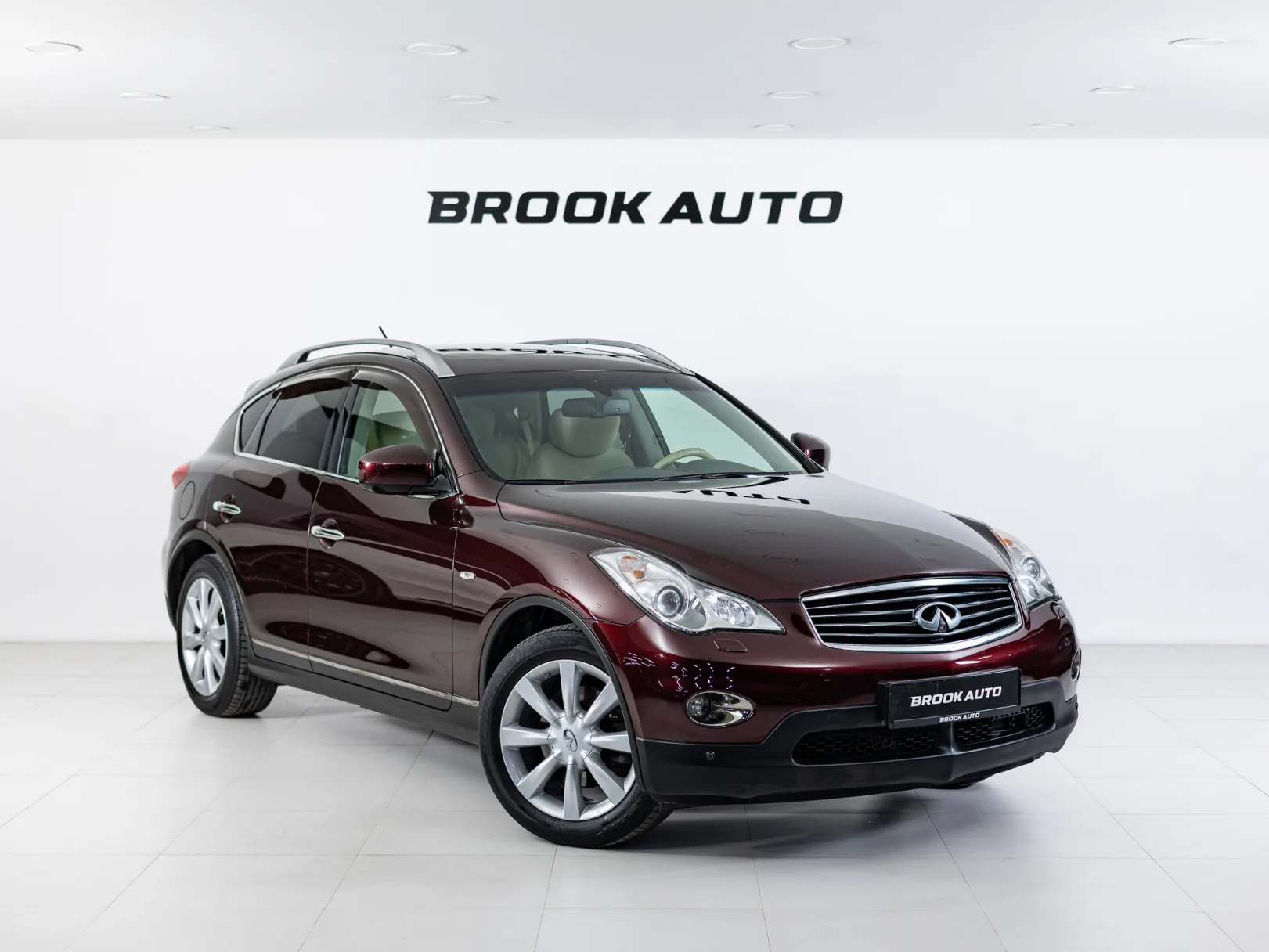 Infiniti EX Hi-tech I (J50), 2013 — экстерьер, фото 3