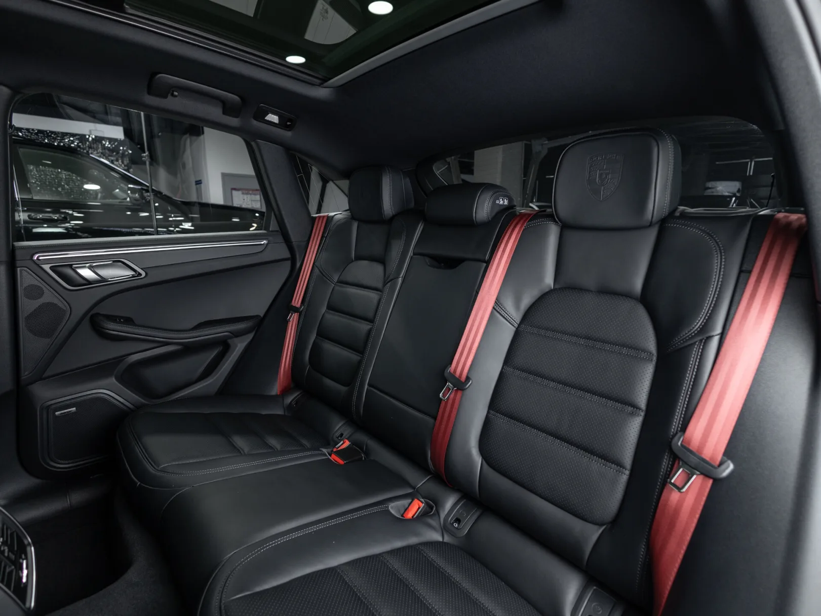 Porsche Macan T I Рестайлинг 2, 2026 — экстерьер, фото 26