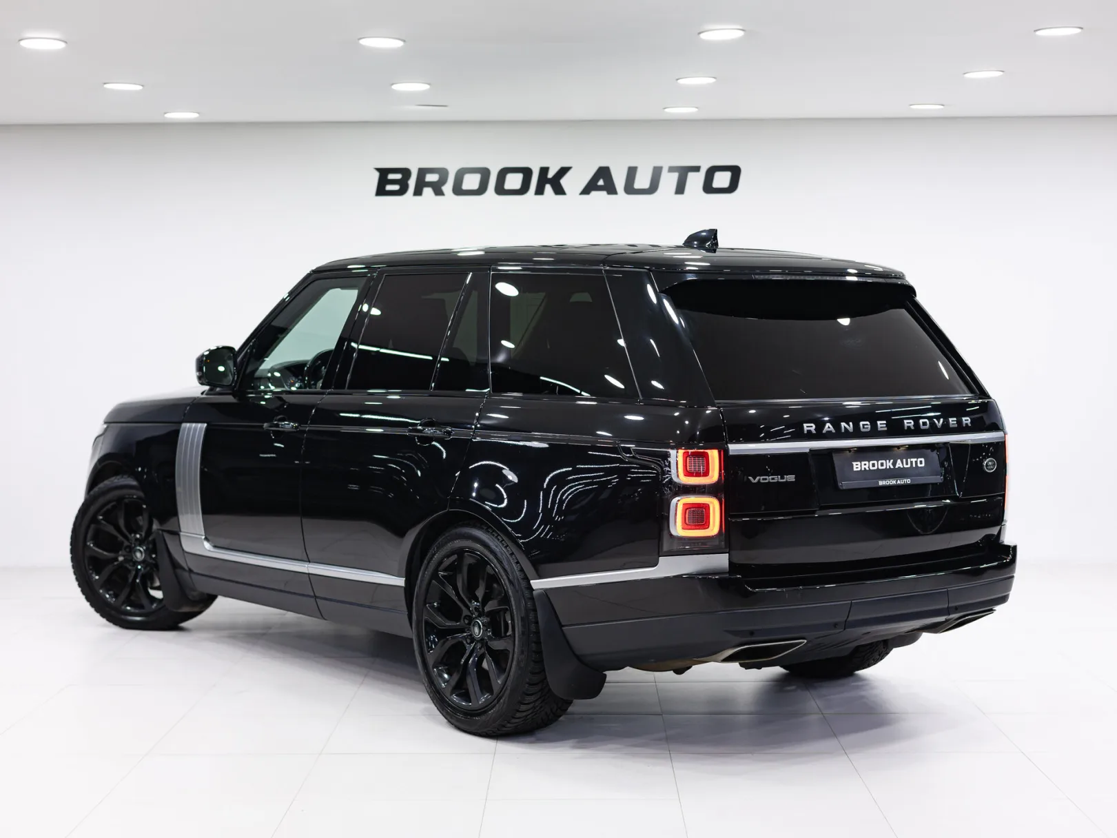 Land Rover Range Rover Vogue IV Рестайлинг, 2019 — экстерьер, фото 6