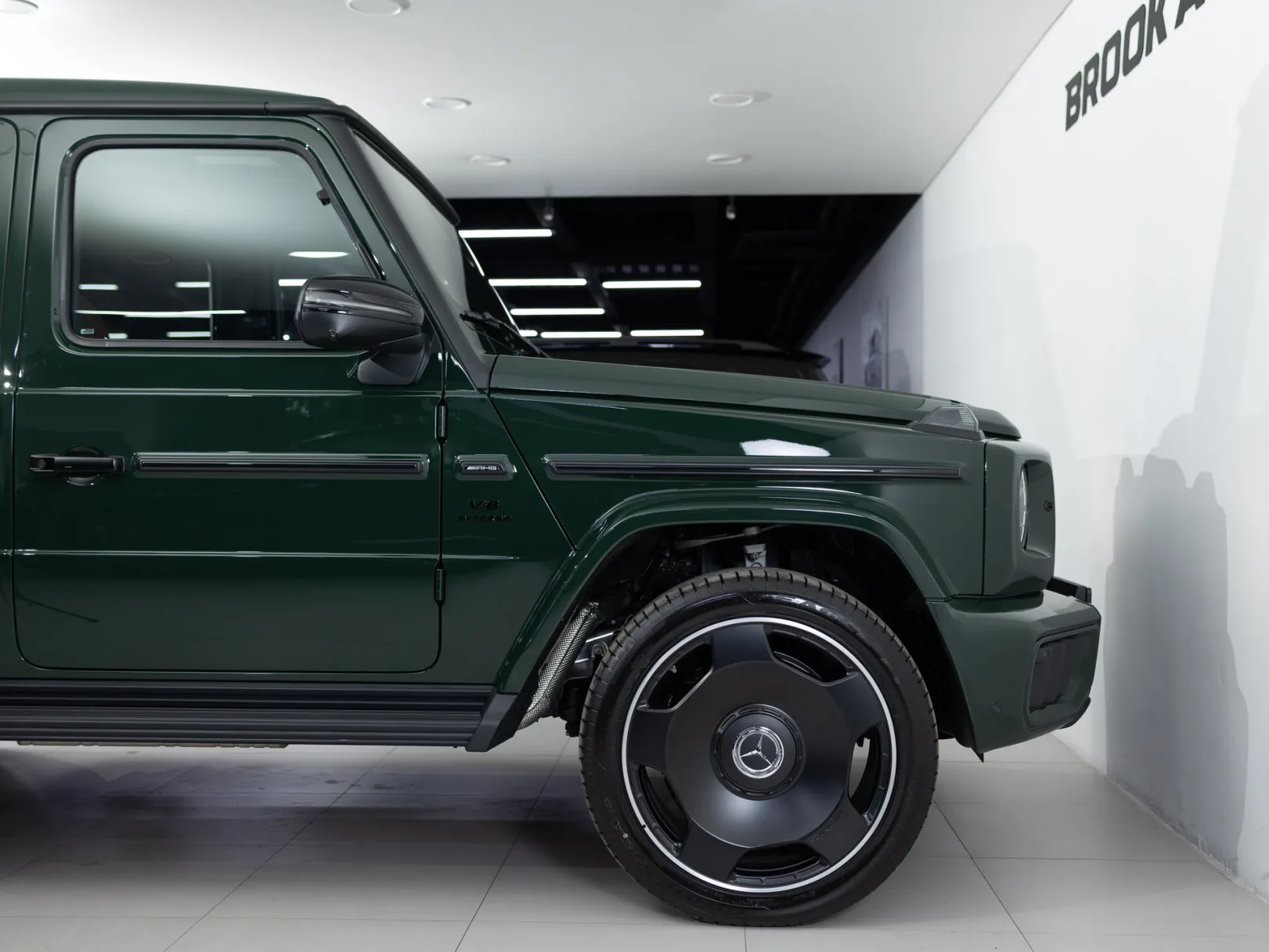 Mercedes-Benz G-Класс AMG G 63 II (W465) Рестайлинг, 2025 — экстерьер, фото 40