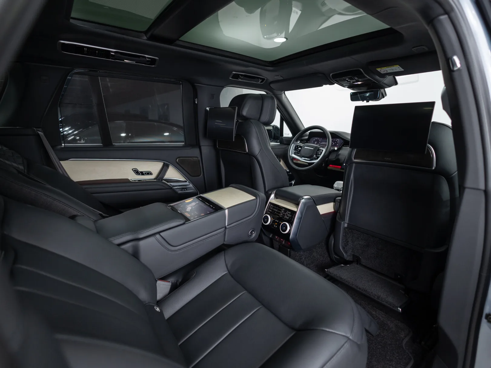 Land Rover Range Rover SV V, 2023 — экстерьер, фото 30