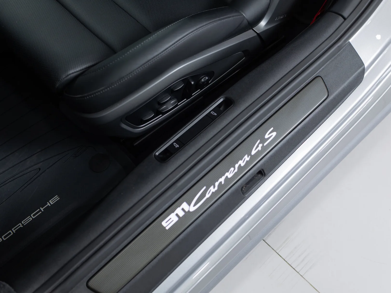 Porsche 911 Carrera 4S VIII (992), 2020 — экстерьер, фото 11
