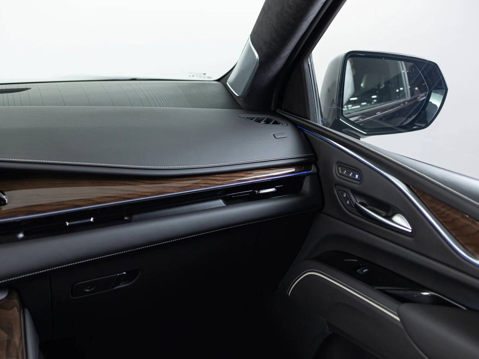 Cadillac Escalade Sport Platinum ESV V, 2024 — экстерьер, фото 27