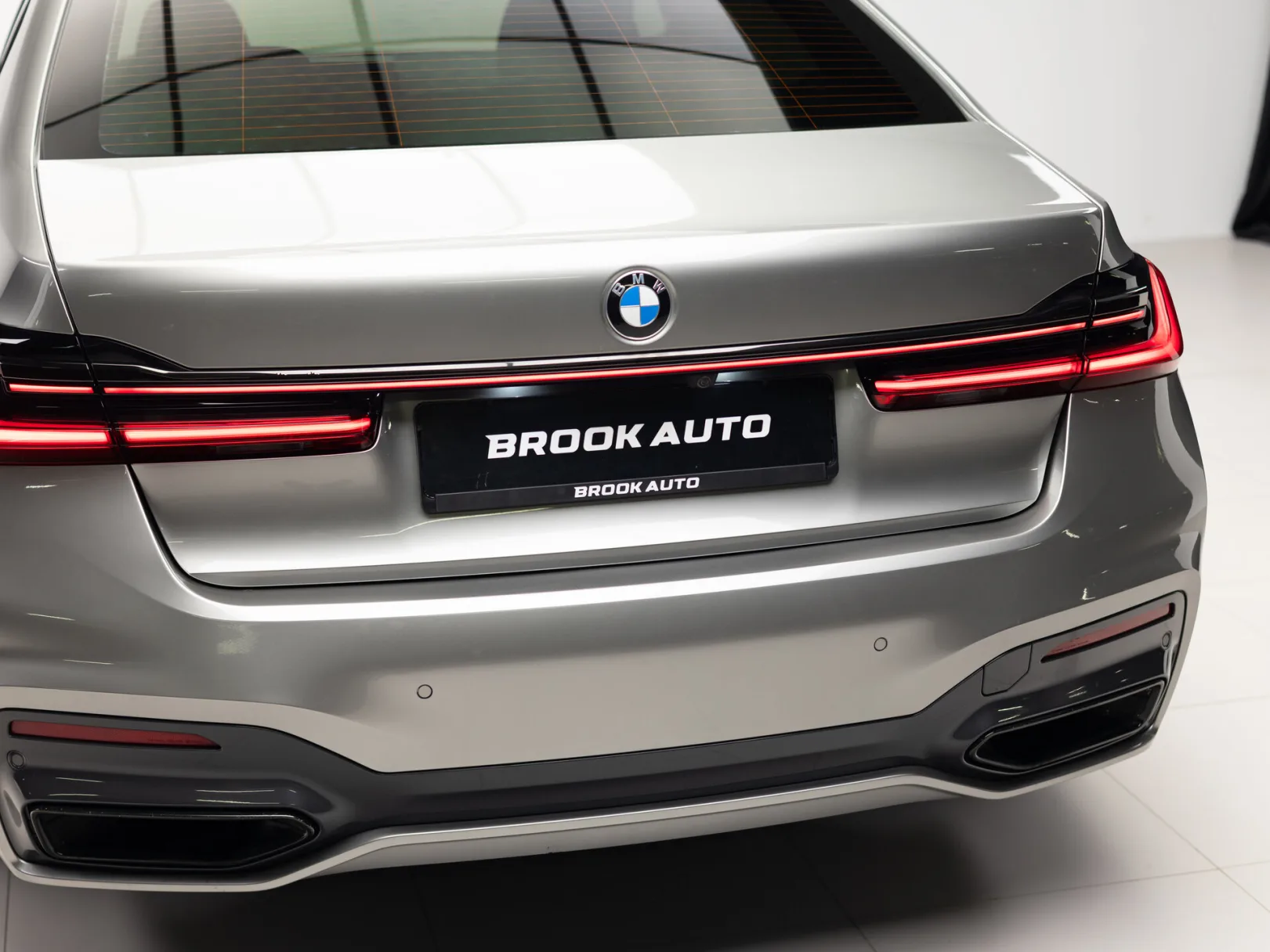 BMW 7 серии VI (G11/G12) Рестайлинг, 2020 — экстерьер, фото 33