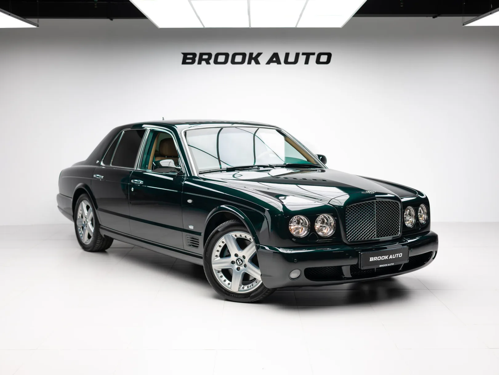 Bentley Arnage I Рестайлинг, 2006 — экстерьер, фото 3