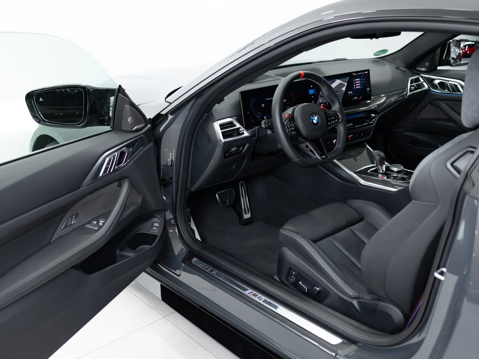 BMW M4 Competition xDrive G82/G83 Рестайлинг, 2024 — экстерьер, фото 7