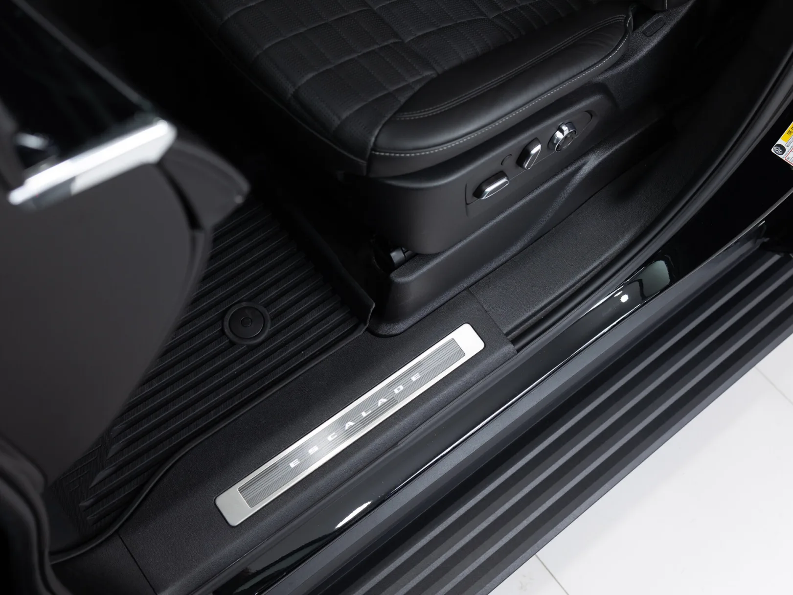 Cadillac Escalade-V V-series I, 2024 — экстерьер, фото 12