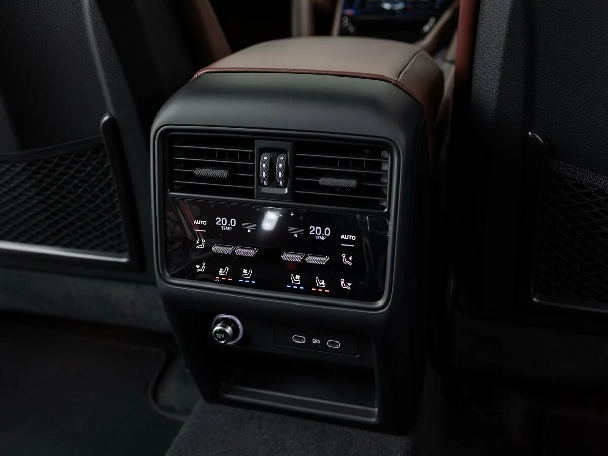 Porsche Cayenne GTS III Рестайлинг, 2026 — экстерьер, фото 33