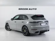 Porsche Cayenne Turbo S E-Hybrid III, 2020 — экстерьер, фото 4