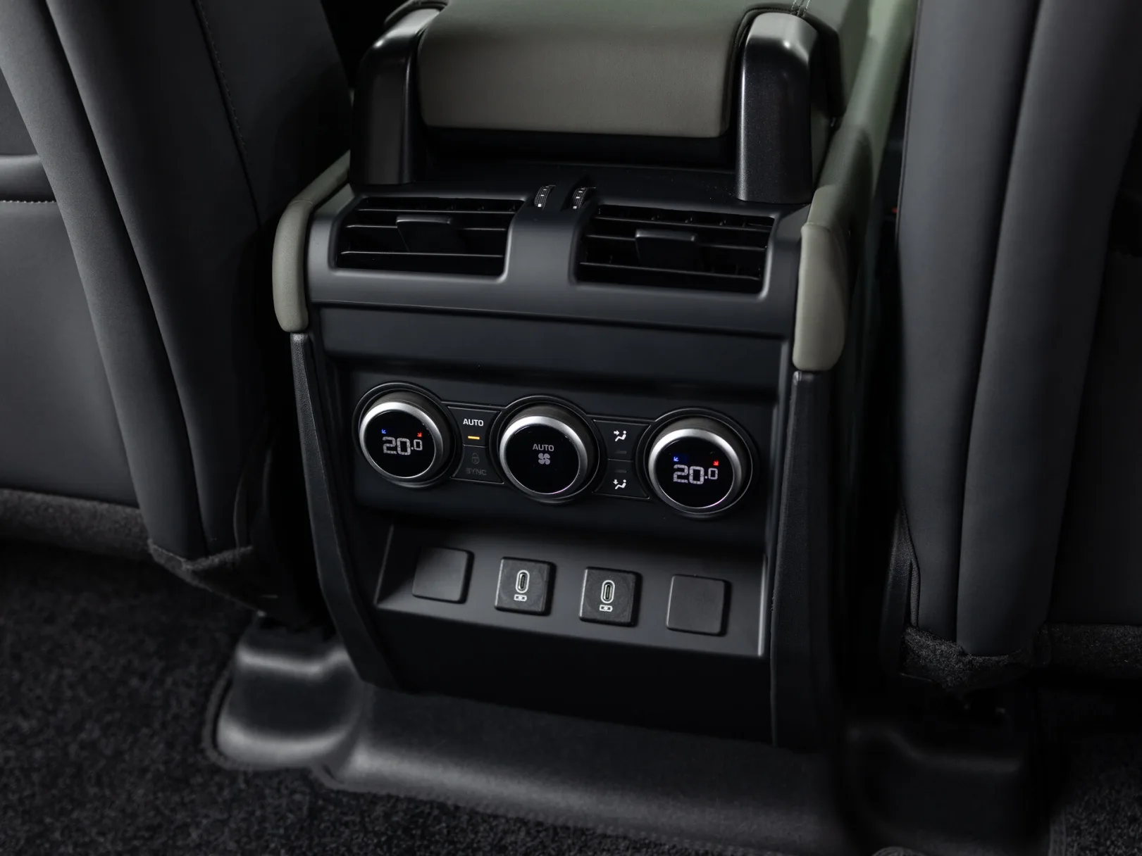 Land Rover Defender S II, 2025 — экстерьер, фото 29