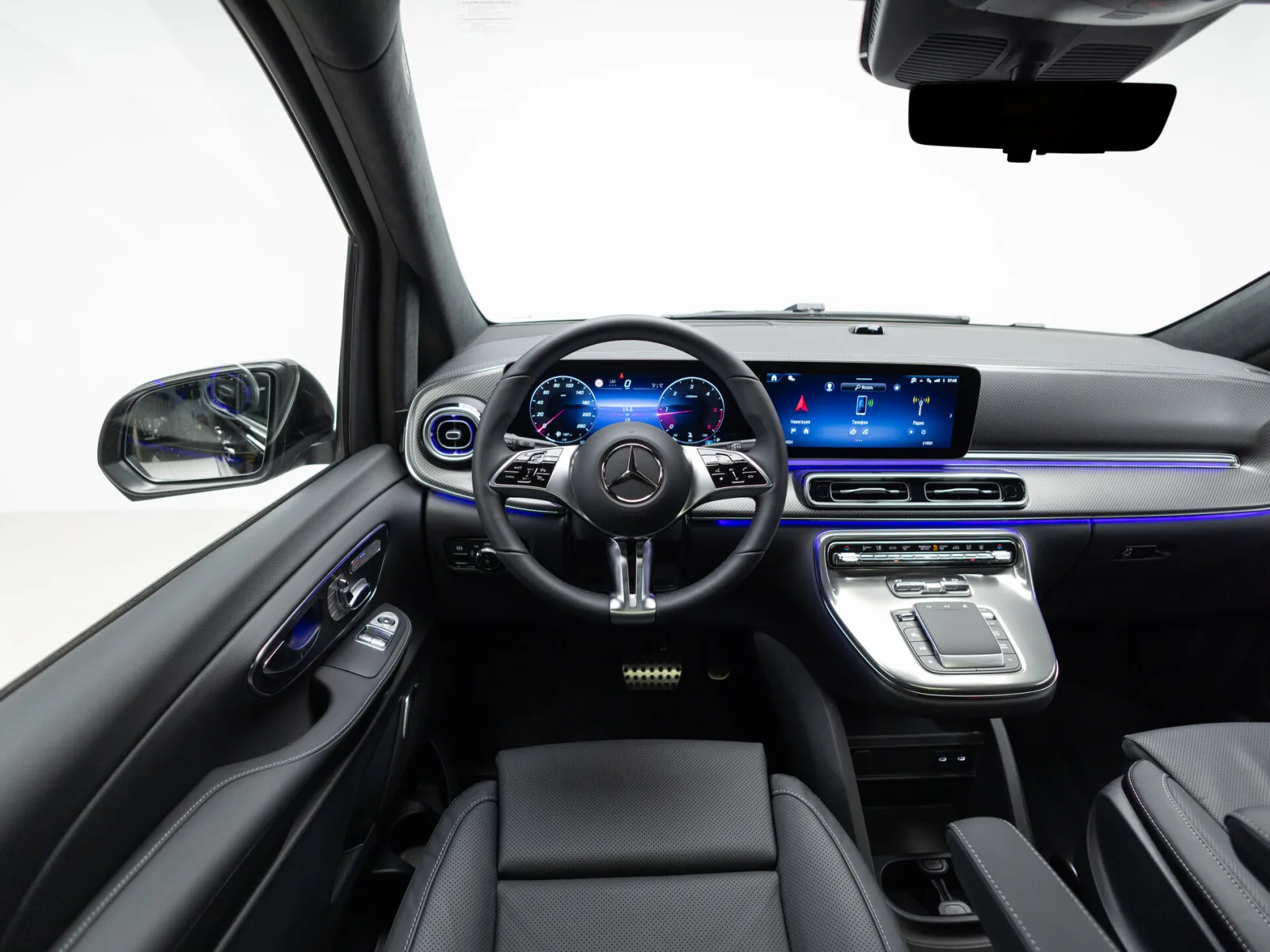 Mercedes-Benz V-Класс Exclusive AMG Line III (W447) Рестайлинг 2, 2026 — экстерьер, фото 15