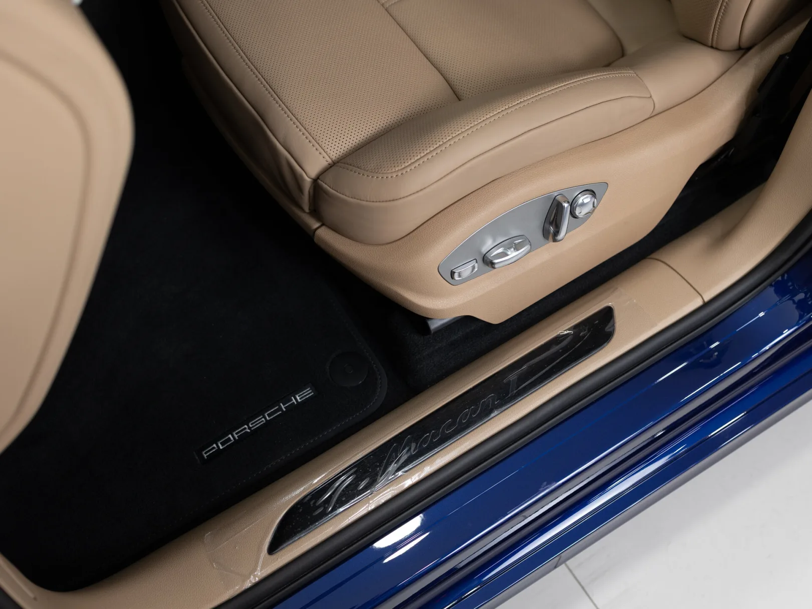 Porsche Macan T I Рестайлинг 2, 2025 — экстерьер, фото 12