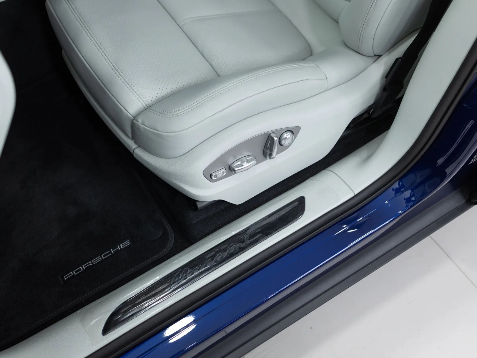 Porsche Macan T I Рестайлинг 2, 2025 — экстерьер, фото 12