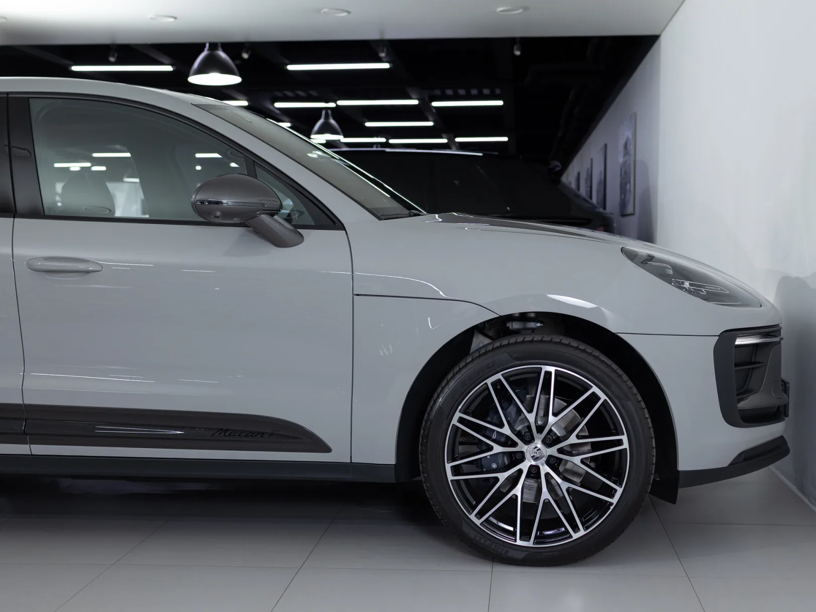 Porsche Macan T I Рестайлинг 2, 2025 — экстерьер, фото 30