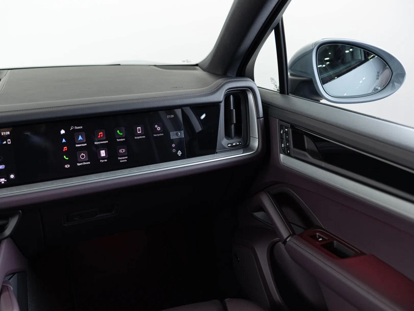 Porsche Cayenne Coupé III Рестайлинг, 2025 — экстерьер, фото 20