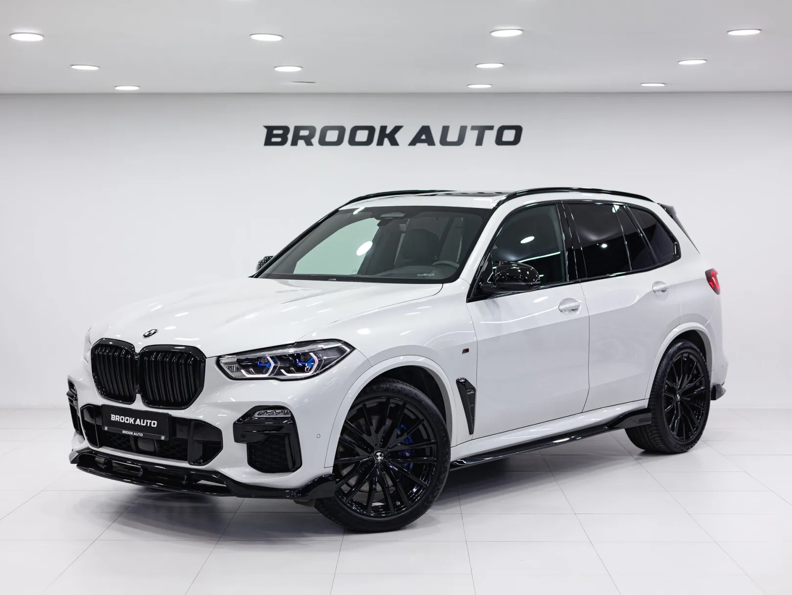 BMW X5 M50d IV (G05/G18), 2020 — экстерьер, фото 1