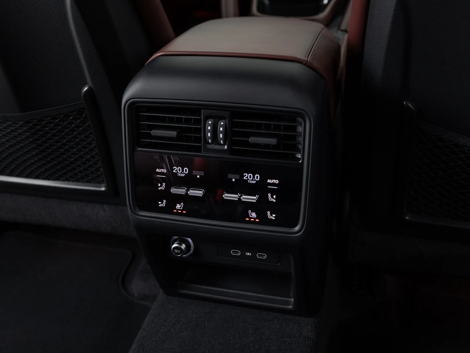 Porsche Cayenne Coupé III Рестайлинг, 2026 — экстерьер, фото 31
