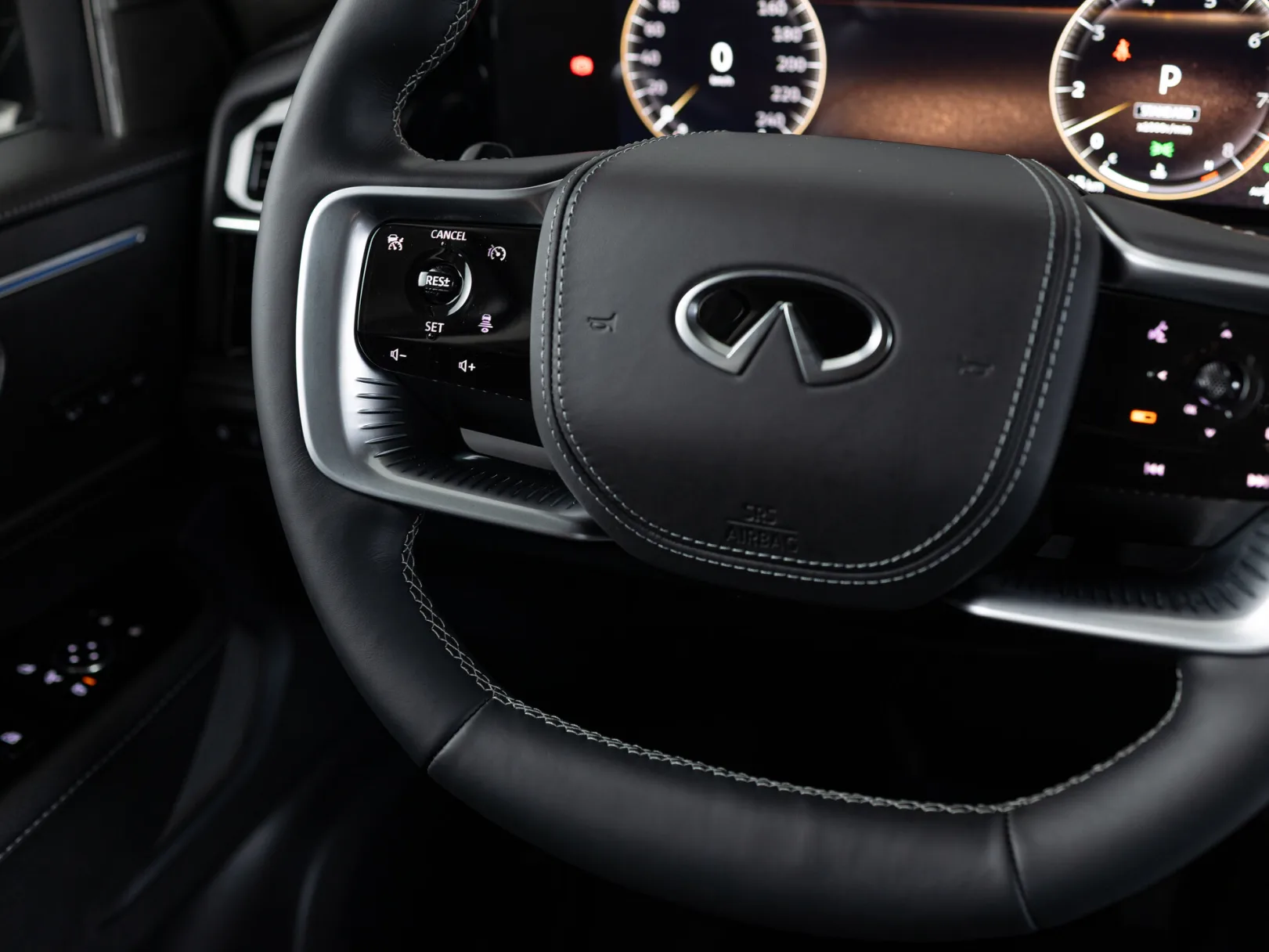 Infiniti QX80 Sensory II, 2026 — экстерьер, фото 19