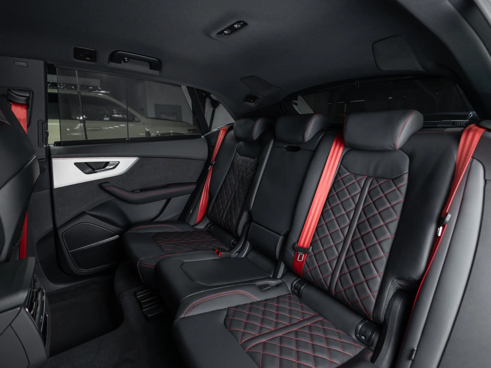 Audi Q8 55 TFSI I (4M) Рестайлинг, 2025 — экстерьер, фото 29