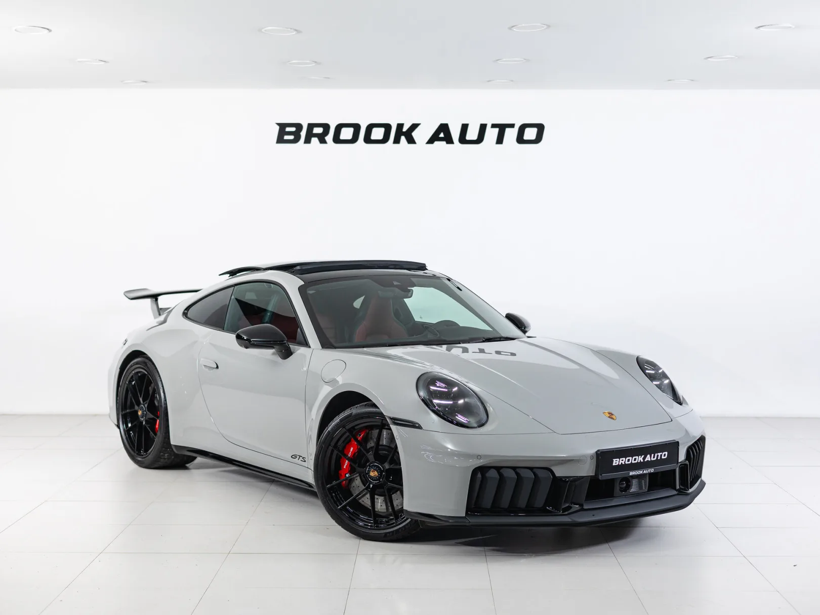 Porsche 911 Carrera 4 GTS VIII (992) Рестайлинг, 2025 — экстерьер, фото 4