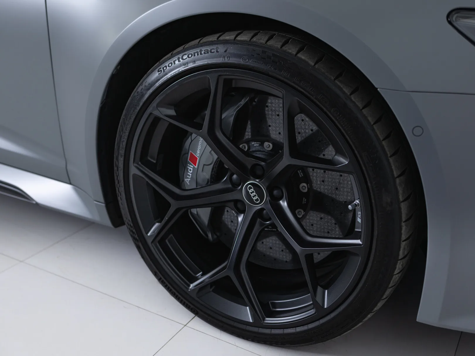 Audi RS 6 RS6 Avant performance IV (C8), 2024 — экстерьер, фото 35