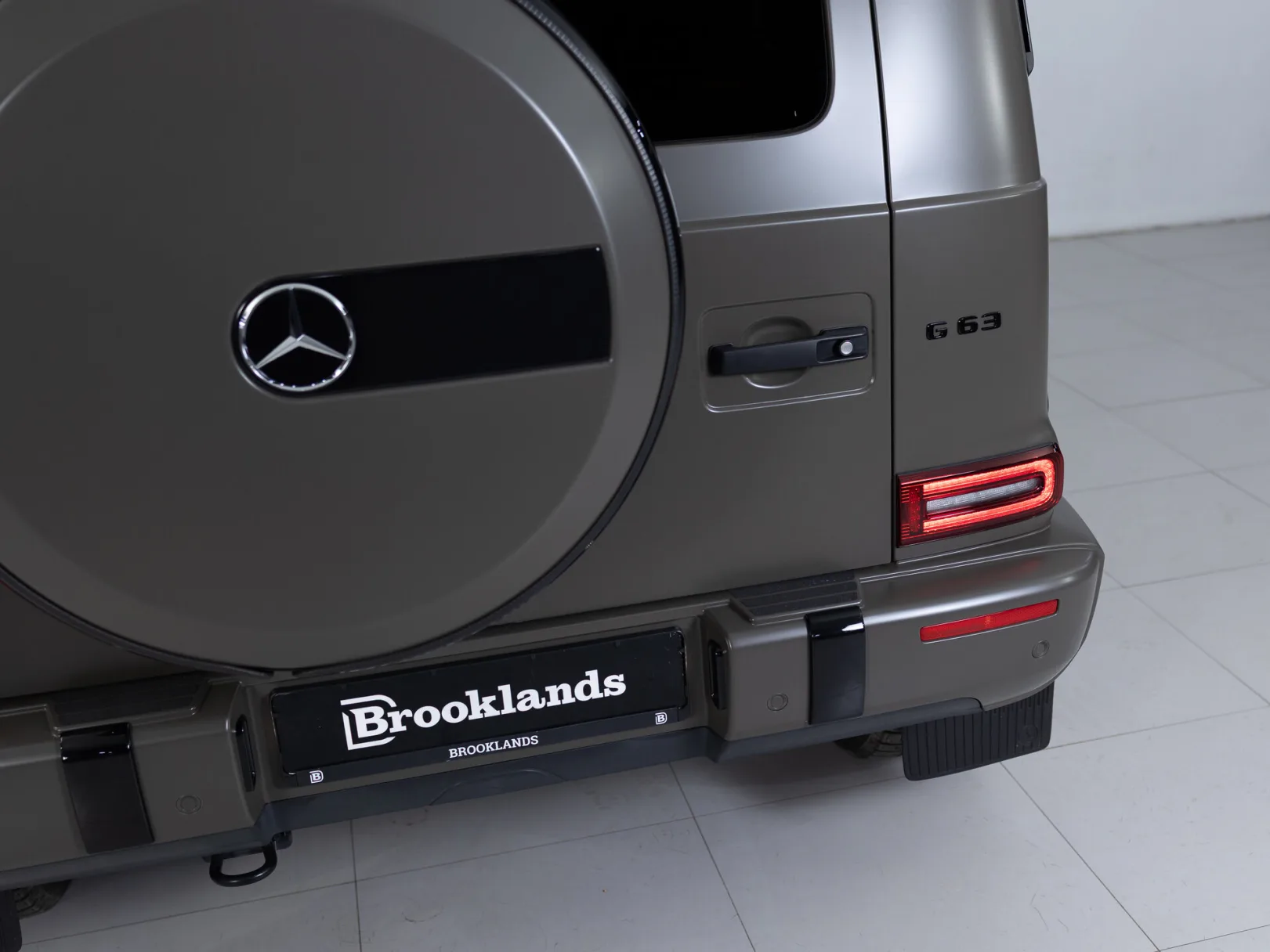 Mercedes-Benz G-Класс AMG G 63 II (W463), 2020 — экстерьер, фото 36