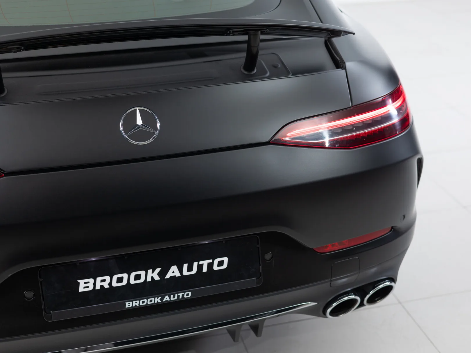 Mercedes-Benz AMG GT 4-Door Coupe AMG GT 43 4MATIC+ Особая Серия I, 2022 — экстерьер, фото 32