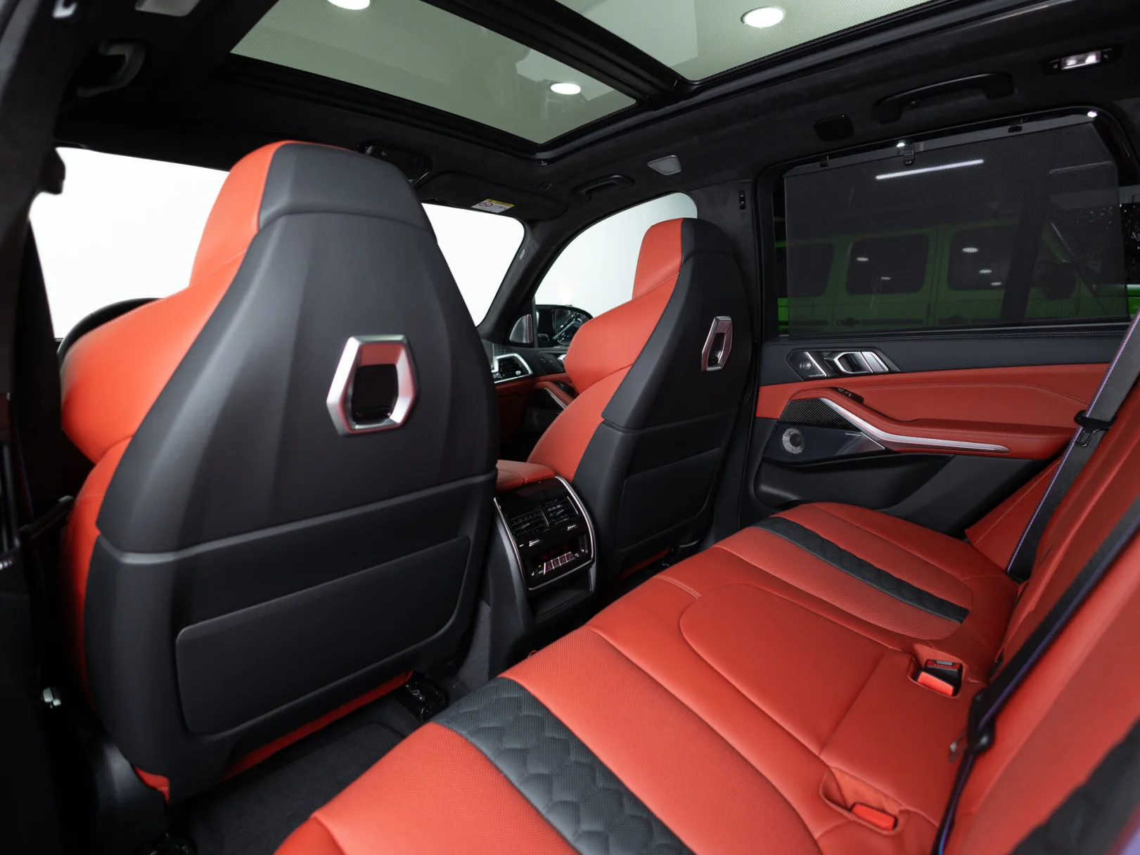 BMW X5 M Competition III (F95) Рестайлинг, 2024 — экстерьер, фото 31