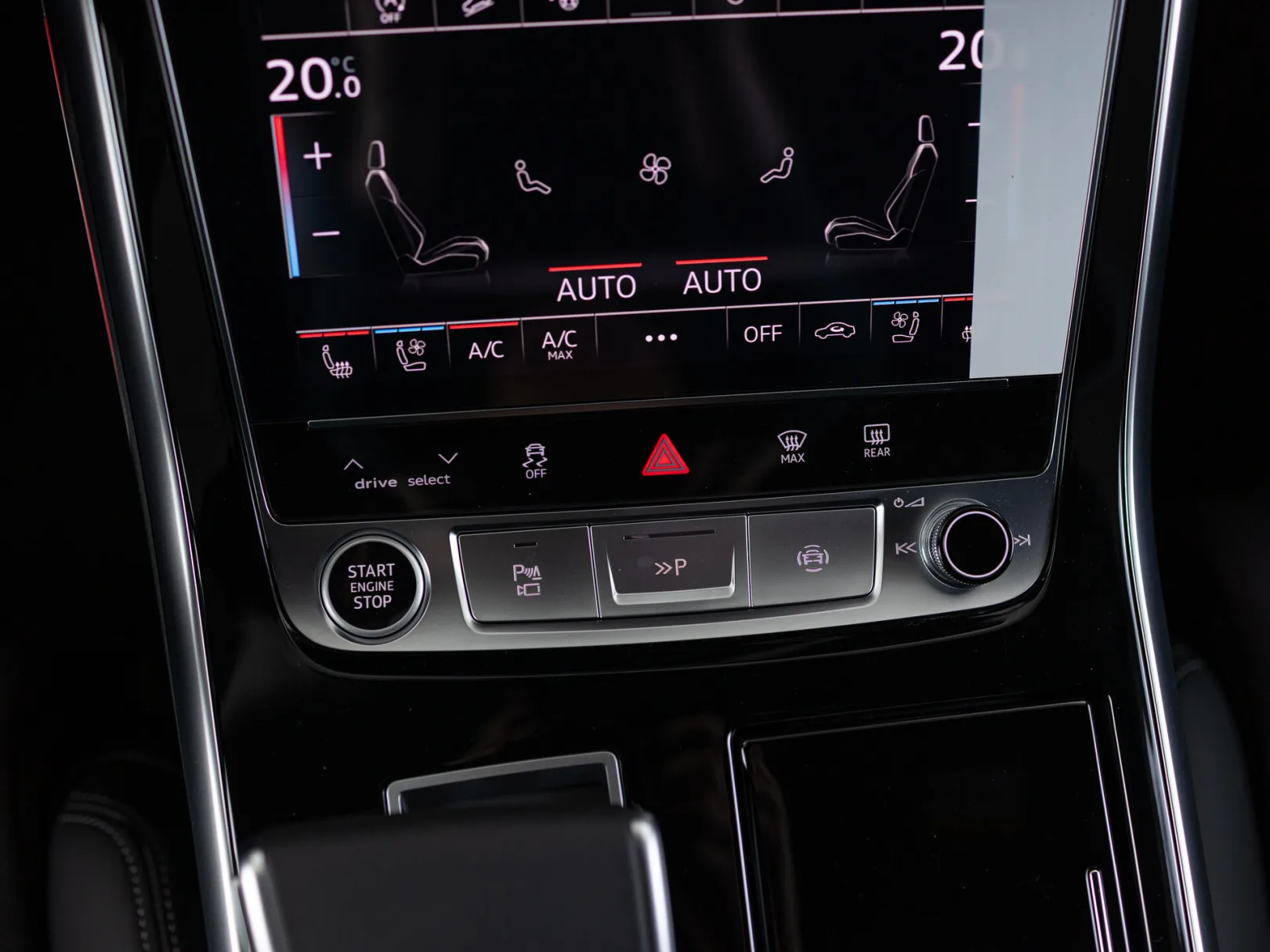 Audi Q8 50 TDI I (4M) Рестайлинг, 2025 — экстерьер, фото 17