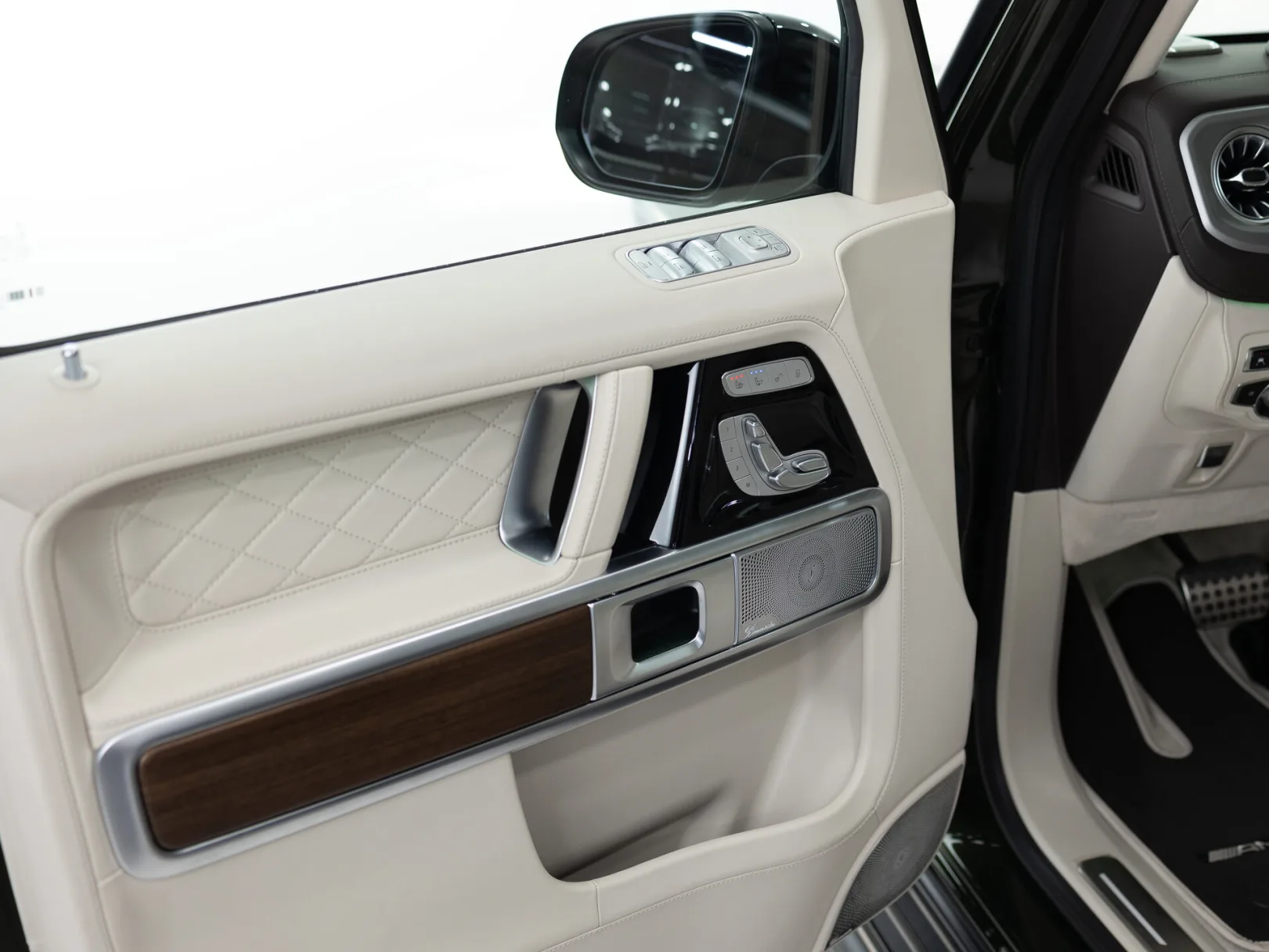 Mercedes-Benz G-Класс AMG G 63 II (W463), 2023 — экстерьер, фото 8