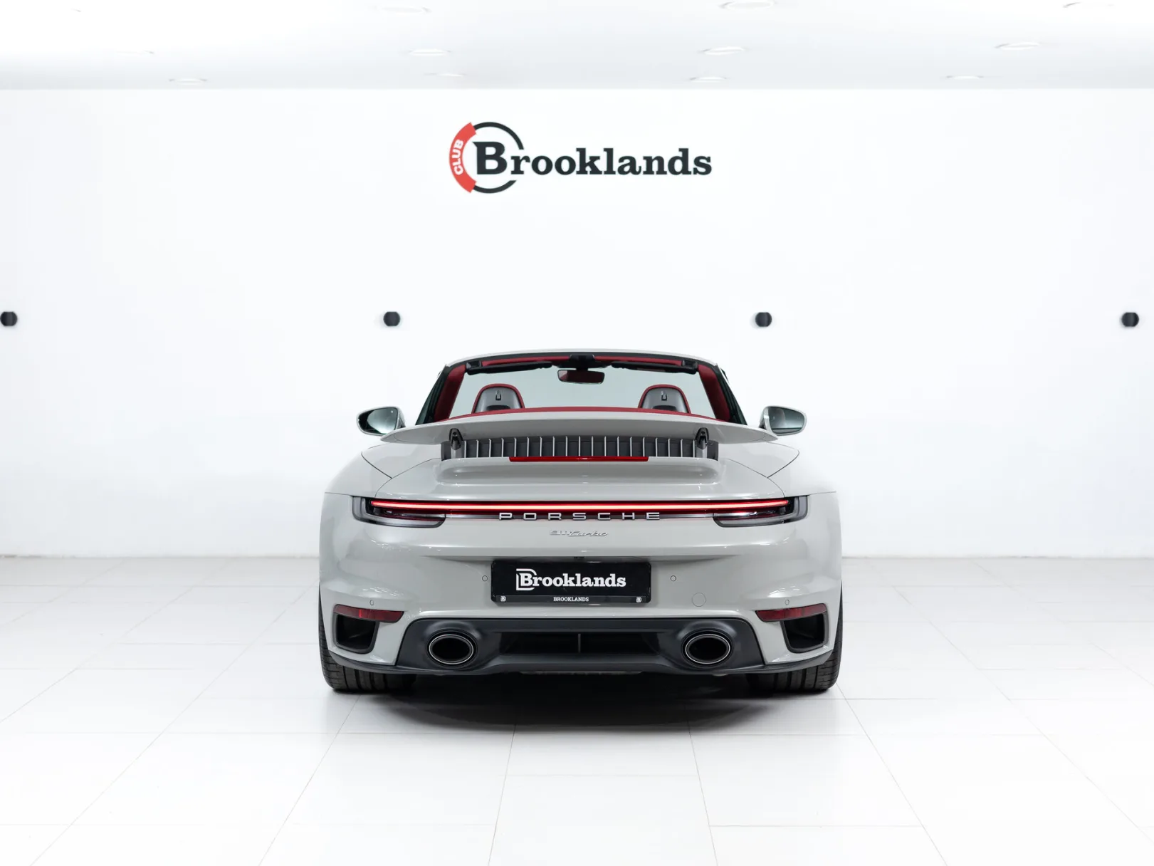 Porsche 911 VIII (992), 2023 — экстерьер, фото 11
