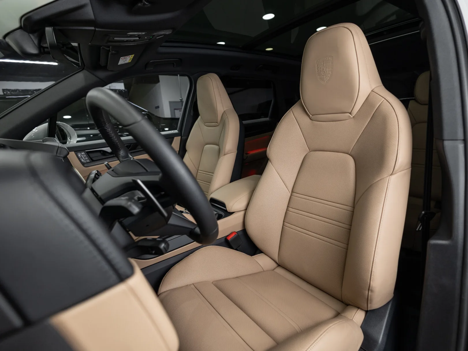 Porsche Cayenne E-Hybrid III Рестайлинг, 2026 — экстерьер, фото 11