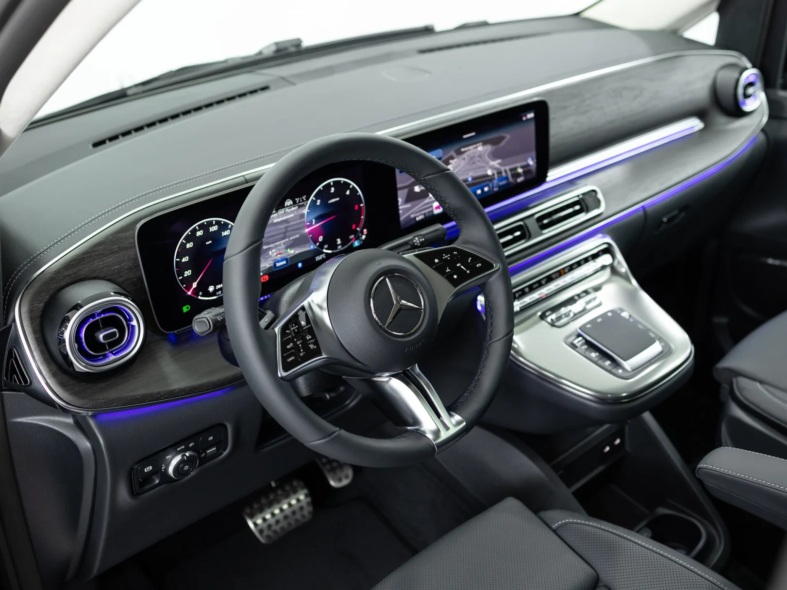 Mercedes-Benz V-Класс Exclusive III (W447) Рестайлинг 2, 2025 — экстерьер, фото 10