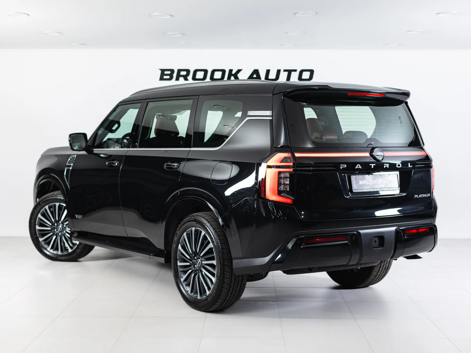 Nissan Patrol LE Platinum City VII (Y63), 2026 — экстерьер, фото 6