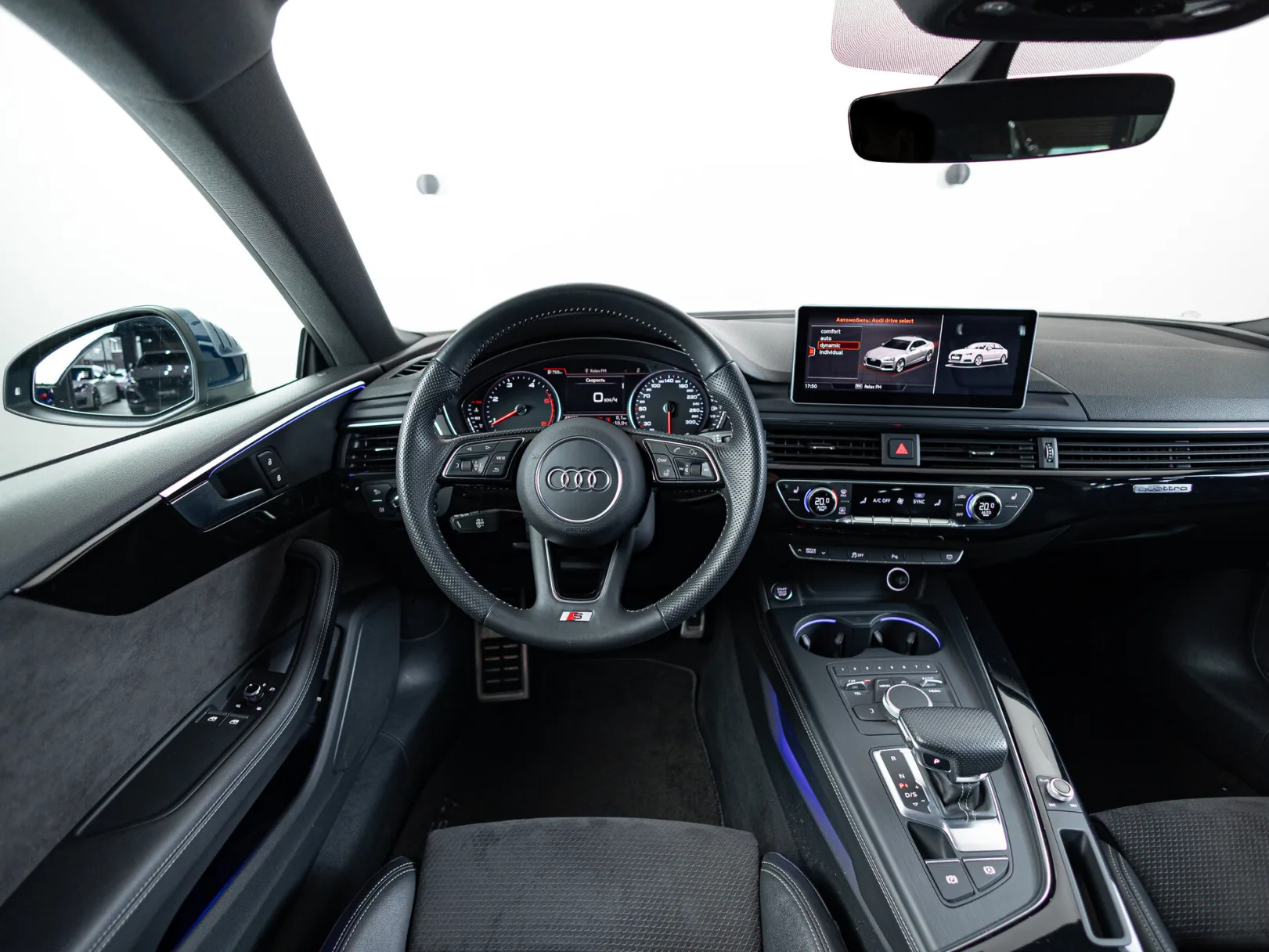 Audi A5 Sport 40 TDI quattro S tronic II (F5), 2018 — экстерьер, фото 10