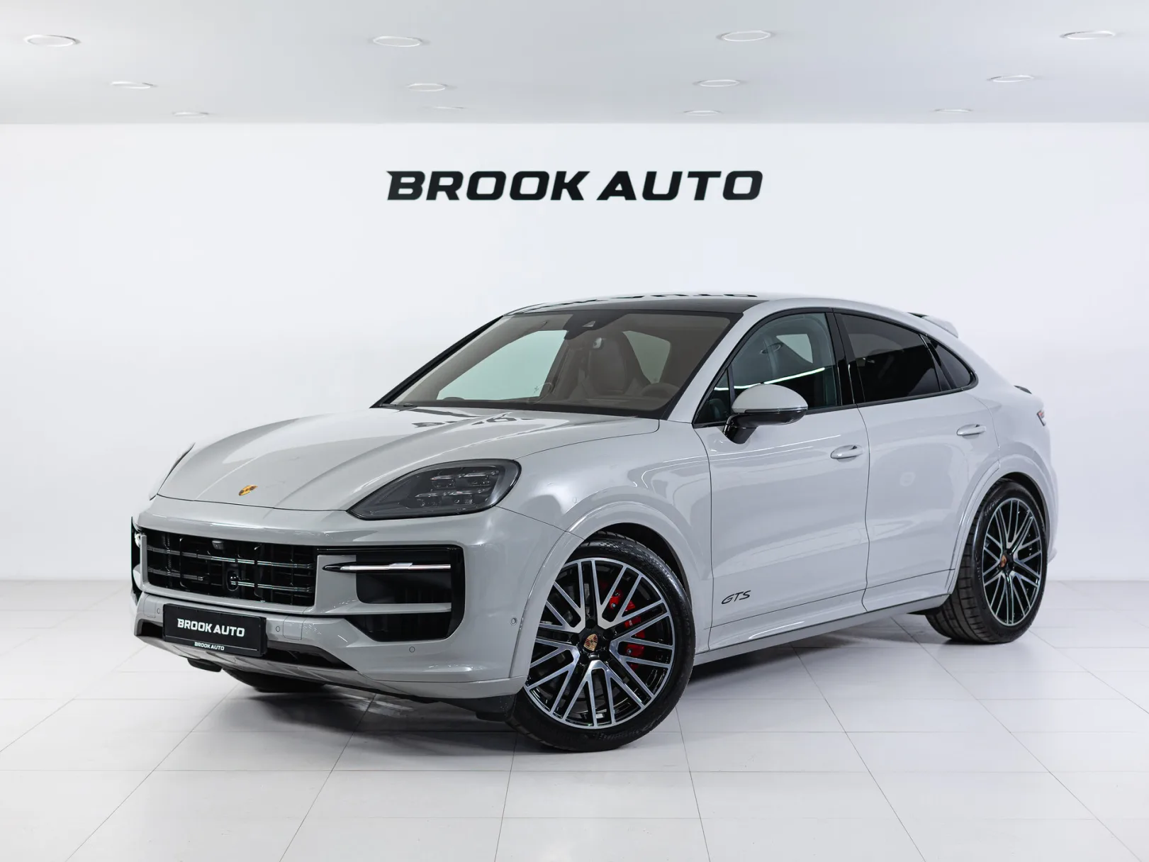 Porsche Cayenne GTS Coupé III Рестайлинг, 2025 — экстерьер, фото 1