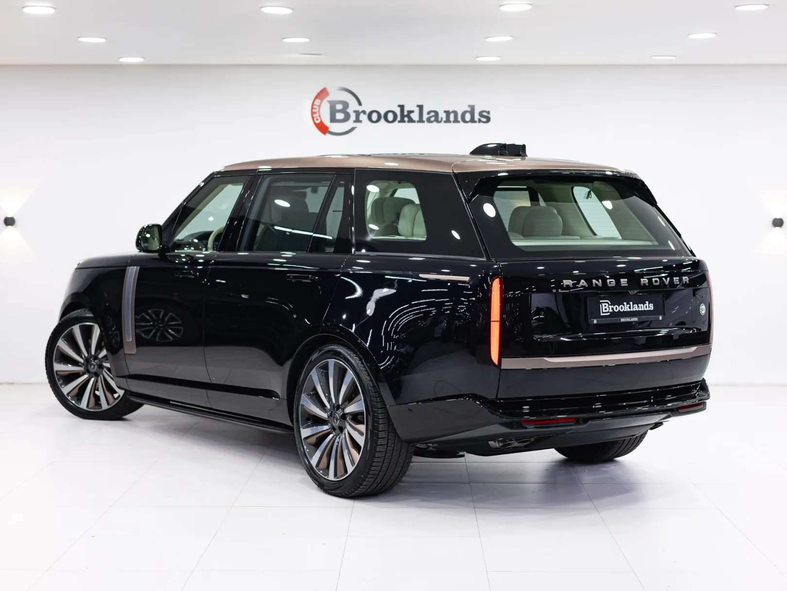 Land Rover Range Rover SV V, 2024 — экстерьер, фото 6