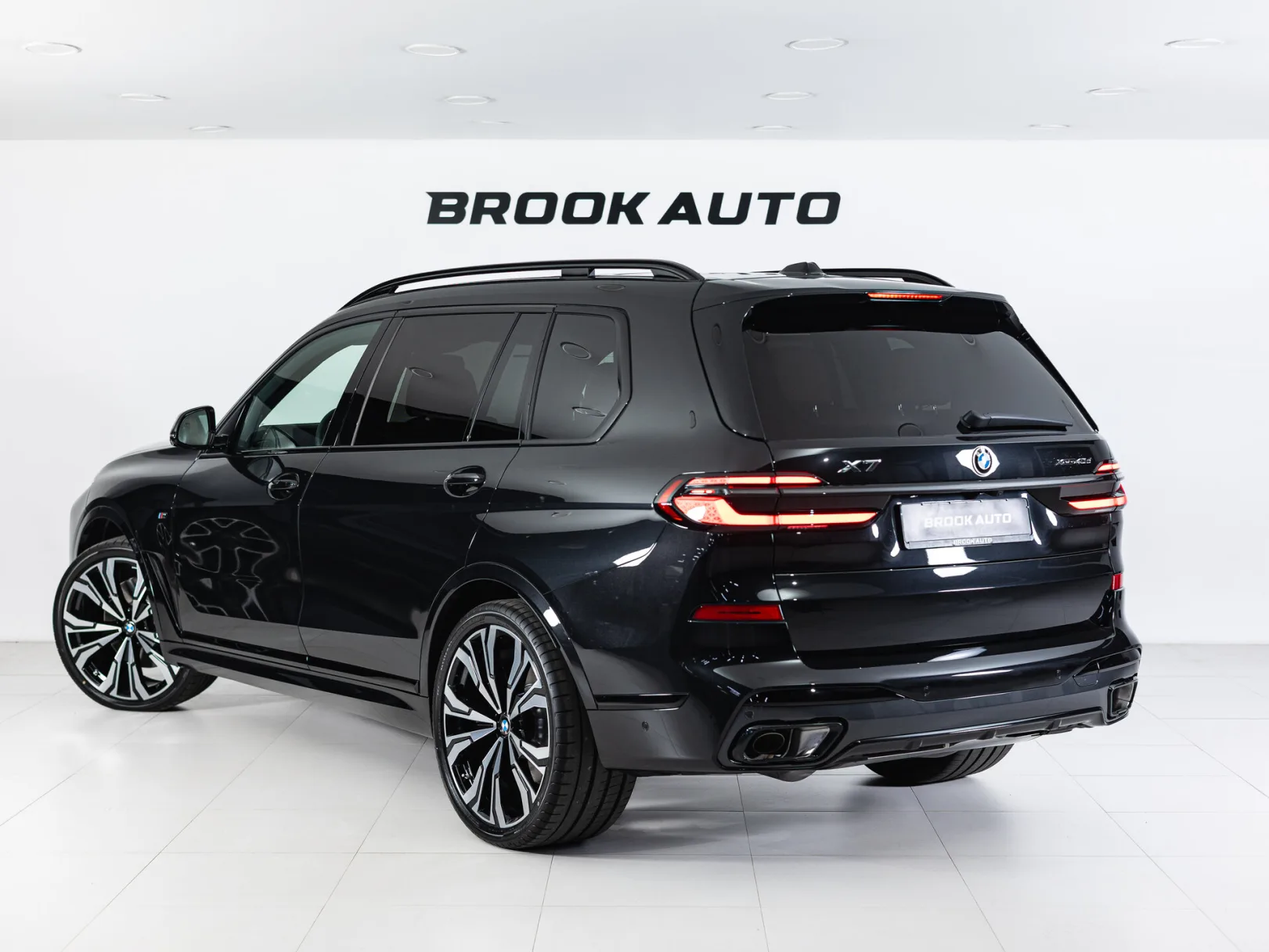 BMW X7 xDrive40d M Sport Pro I (G07) Рестайлинг, 2026 — экстерьер, фото 6