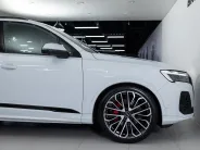 Audi Q7 55 TFSI quattro tiptronic II (4M) Рестайлинг 2, 2024 — экстерьер, фото 31