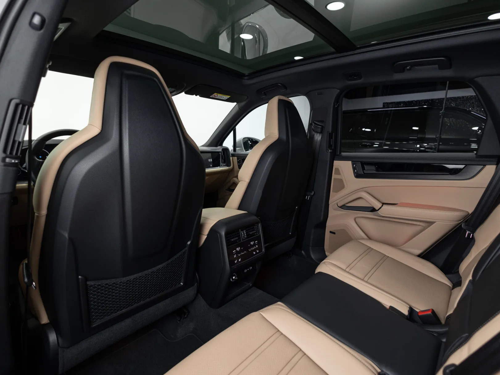 Porsche Cayenne E-Hybrid III Рестайлинг, 2026 — экстерьер, фото 28