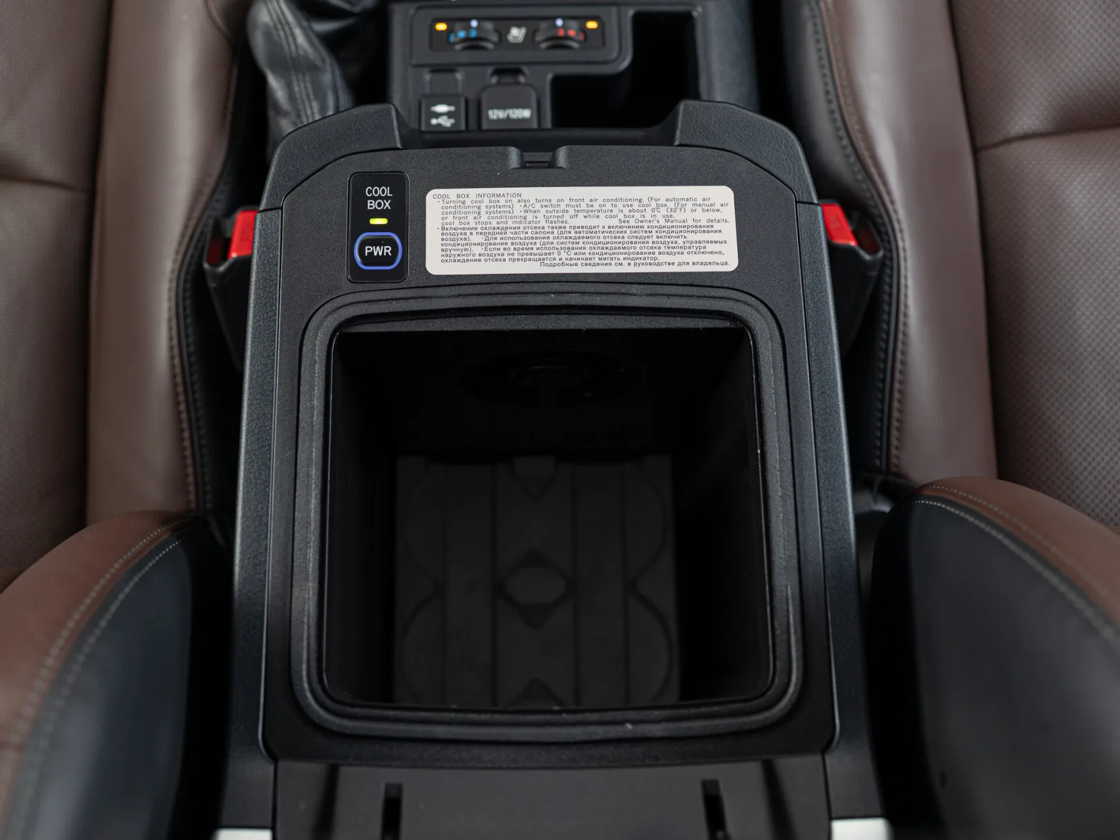 Toyota Land Cruiser Prado Люкс Safety 150 Series Рестайлинг 2, 2019 — экстерьер, фото 23