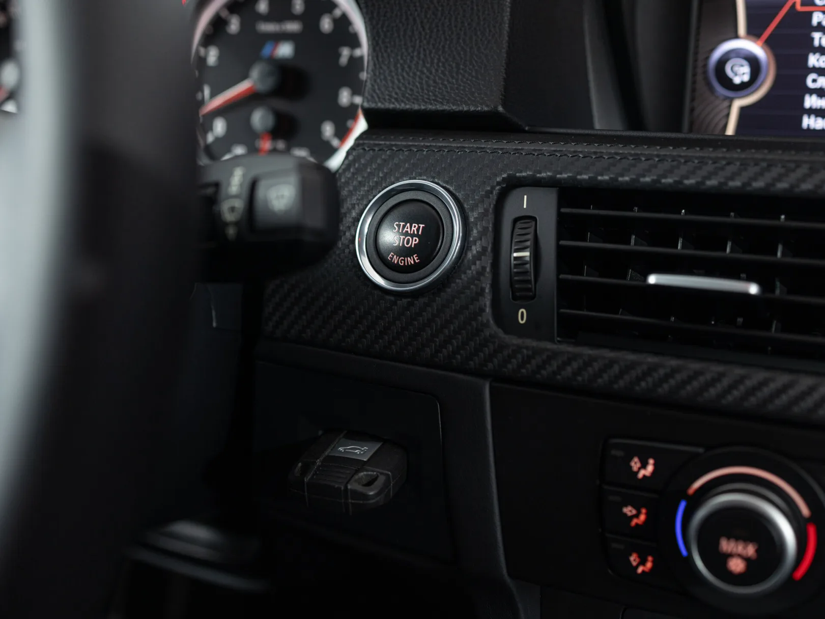BMW M3 IV (E90), 2009 — экстерьер, фото 20